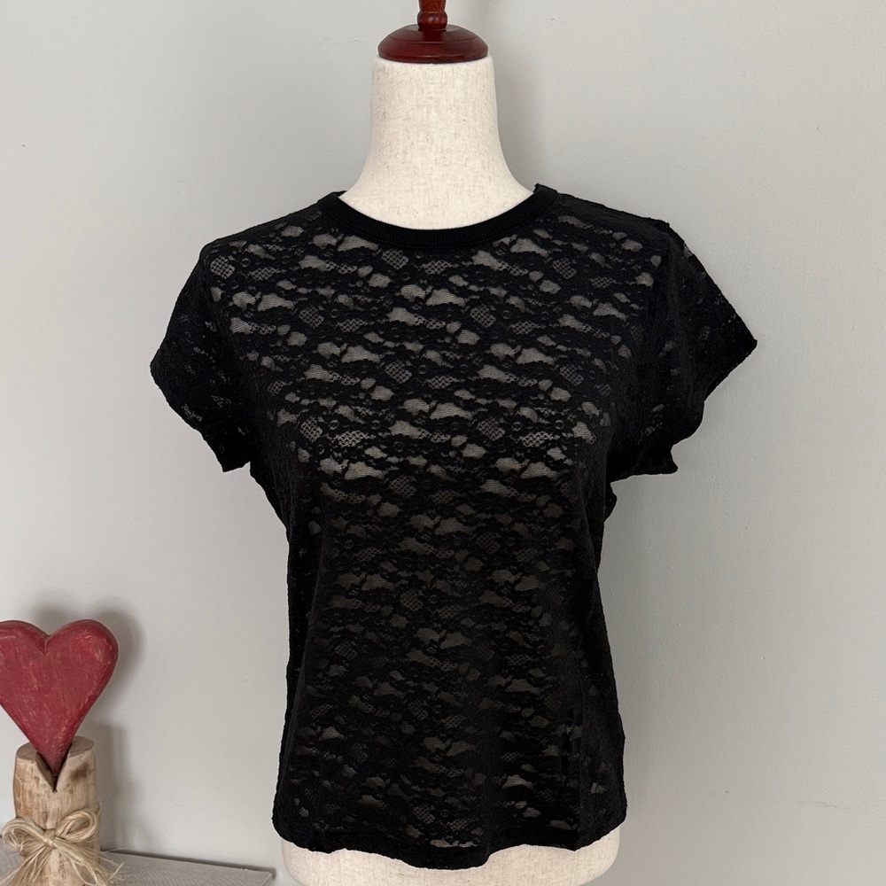 *NWT* Aerie Black Lace Top